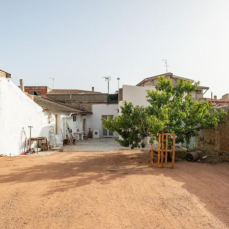 Вилла Casa Claudia Ассемини Экстерьер фото